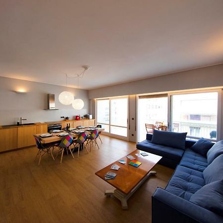 Super Modern Minimal Flat Nr Metro & Arch. Museum Διαμέρισμα Αθήνα Εξωτερικό φωτογραφία